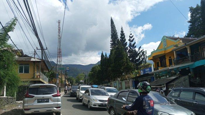jalur-puncak-macet.jpg