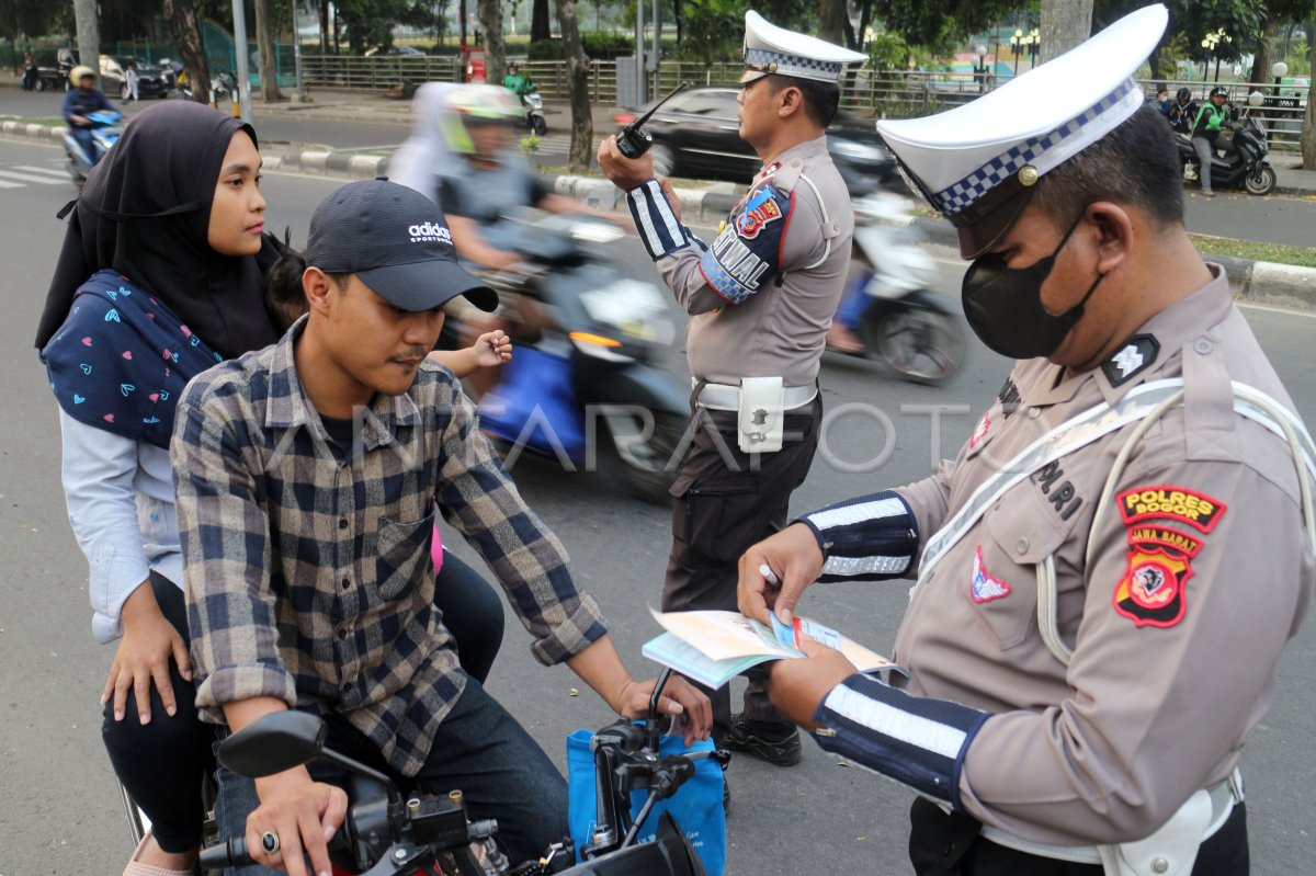 jumlah-pelanggar-lalu-lintas-operasi-patuh-lodaya-2024-1cf5i-dom.jpg